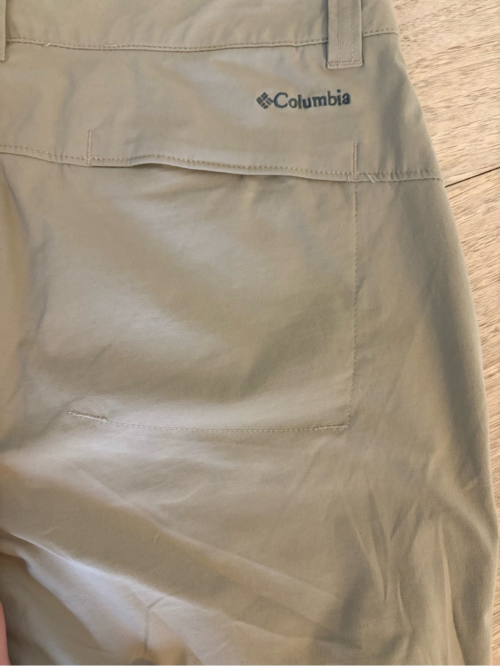 Women’s Columbia Active Fit Omni-Shield Convertible Tan Pant - Picture 8 of 12